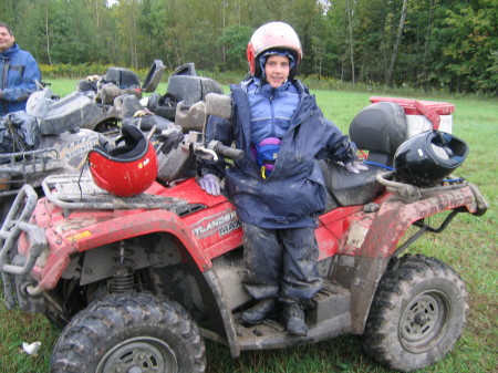 4 wheelin in mud