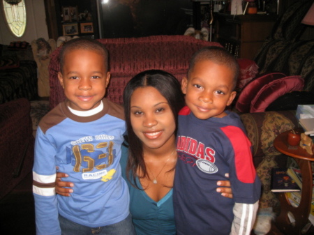 T-giving with my Nephs 2008