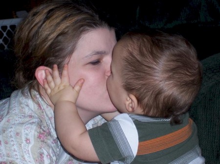 jimmy kissing mommy