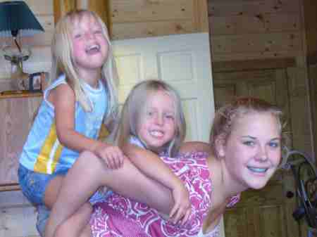 My neices with my daughter Kayln