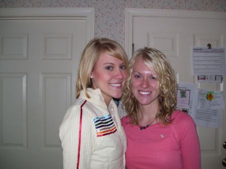 Melissa,18 & Jessica, 20