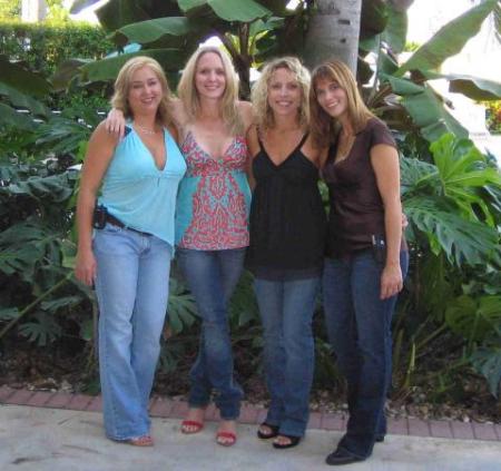 Tammy, Renee, Jen, me