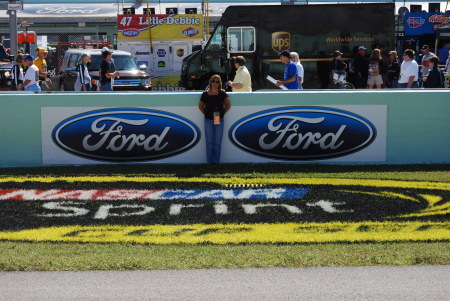 Ford 400 NASCAR Race