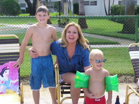 Jamie, Mommy and Joey