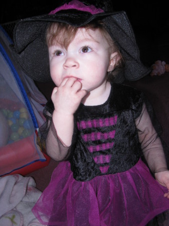 2nd halloween  kayla     08