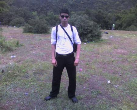 me in akhchour