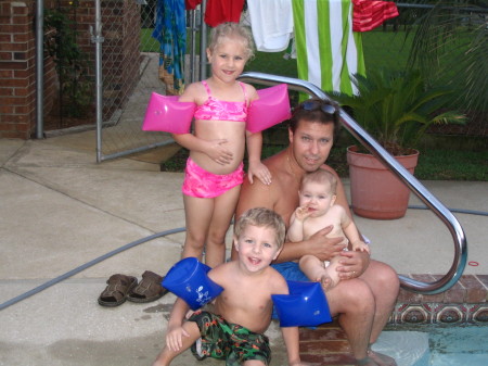 ME AND MY 3 RUGRATS!!   (SUMMER 2006)