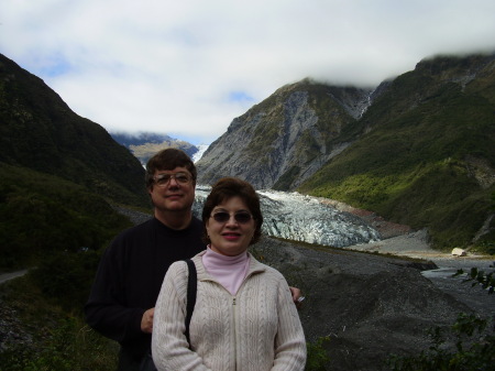 Vacationing in New Zealand (2006)