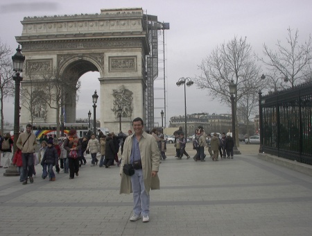 L' Arc D' Triomphe/ Paris