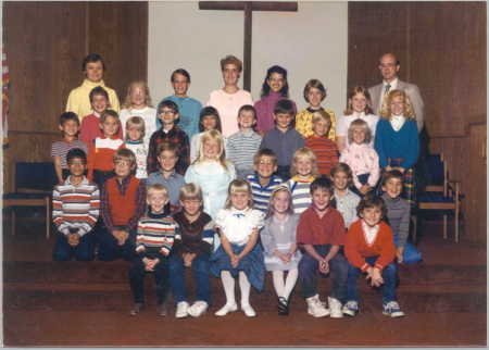 KINDERGARDEN 1987