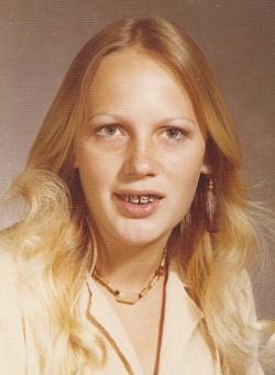 Cindy Davis' Classmates profile album