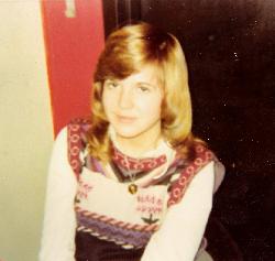 Linda Hinkle's Classmates profile album