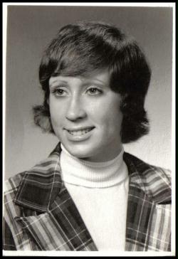 Lori Hoxie's Classmates profile album