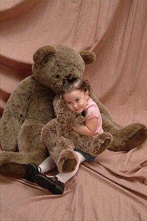 reagan hugging teddybear