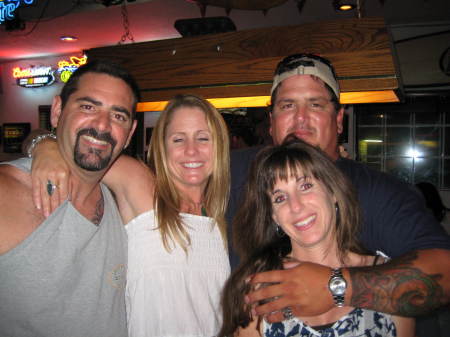 Me,Tami,Lori,Jeff