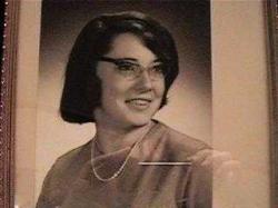 Diane Mills' Classmates profile album