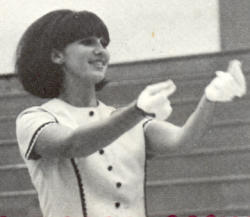 Linda Stoltzfus' Classmates profile album
