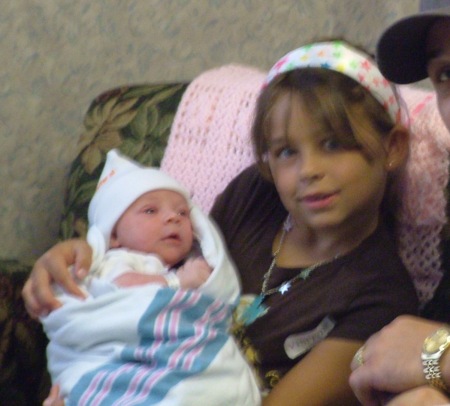 Brianna and sis Aliyah Skye