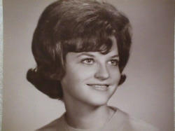 Lynda Penny's Classmates profile album