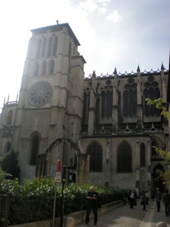 mike n a lyon cathedral 12th century