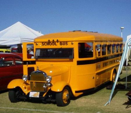 76_school_bus_at_show