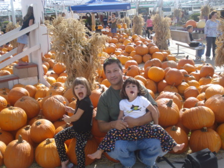 My hottie husband with the girls