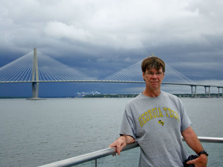 051609_3660_me-in-Charleston,-'09_600x400