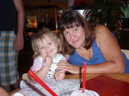 Savanna and Mommy at Red Robin