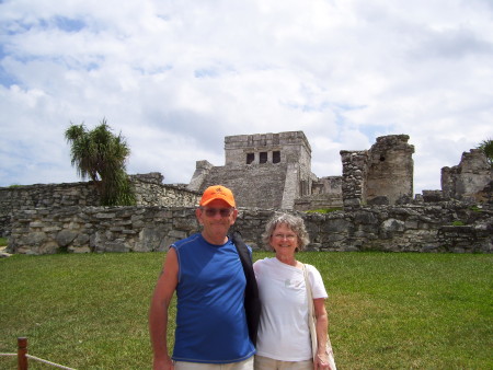 Oldies visiting Mayan ruins