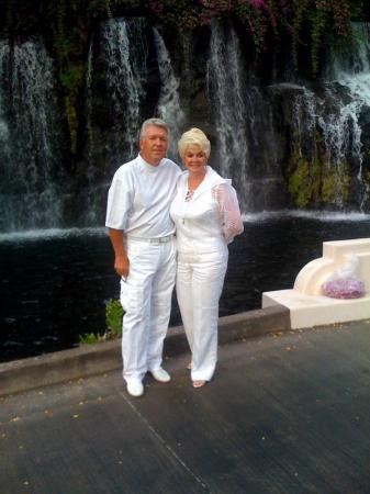 Gary and Sandra in Maui