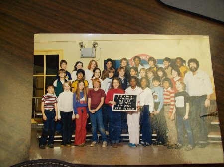 Mr. Peha's Sixth Grade Class 1981-1982