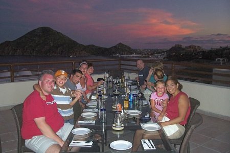 Family Dinner Cabo 2006