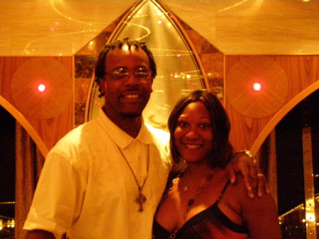 me and the wife on cruise 08