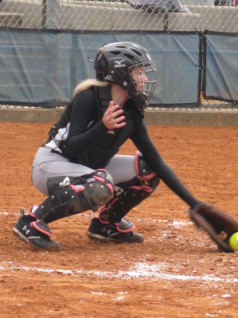 Haley catching for N. Texas Knockouts 12U