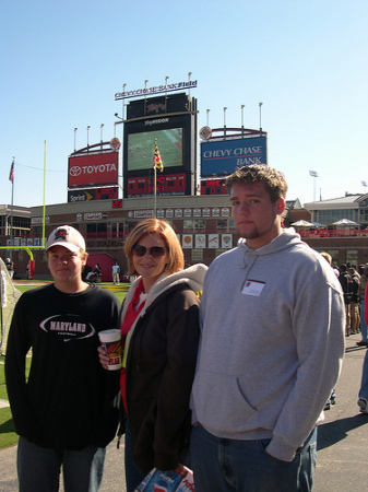 Hayden, Lori and Hansen at Terps game