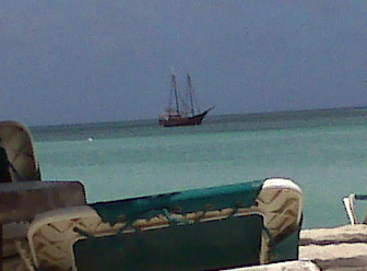 Beautiful blue water in Aruba