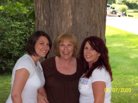 Lisa, me and Cherie