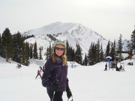 Skiing in the power - Aspen, CO Winter 07