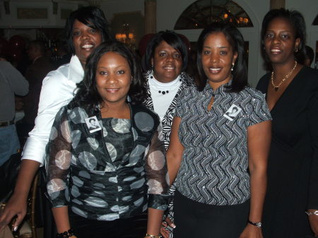 LADIES OF HH 25 CLASS REUNION