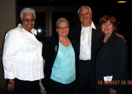 Vondell, The Mundys & I at Dallas Conference