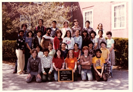 Village Elementary 6th Grade 1979