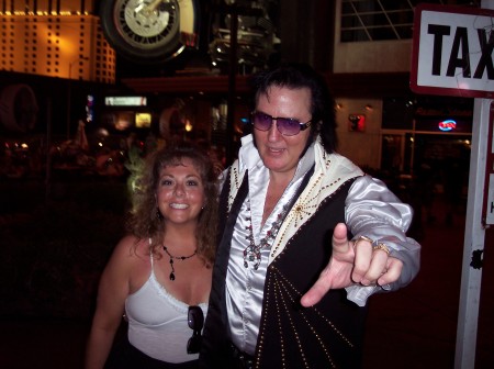 Elvis & Jill