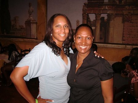 My sisters Tracia and Demetria Class of '89