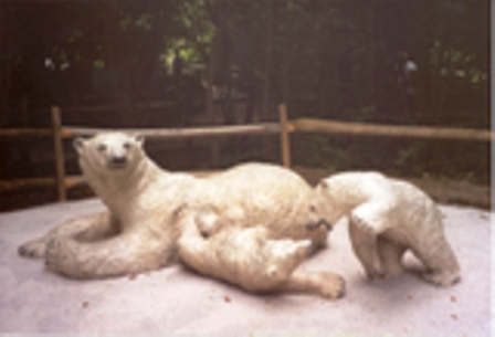 Polar Bear Sculpture at Columbus Zoo