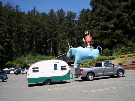 The 1948 trailer at Trees of Mystery