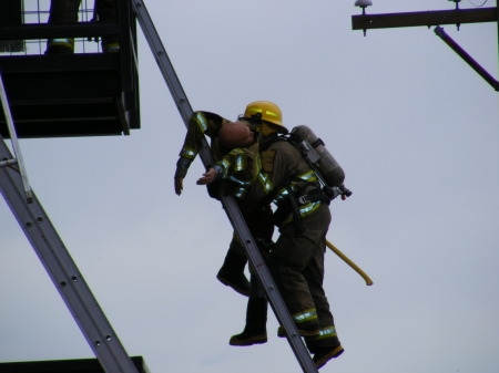 Downed fire fighter simulation