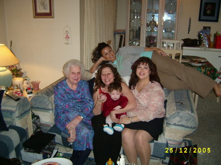 4 generations plus auntie x-mas 2005