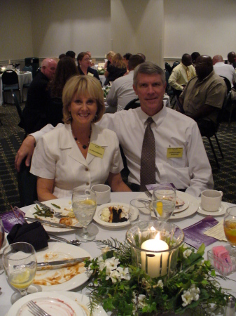 Dr. & Mrs. Charlie Edwards at graduation banquet, July 07.
