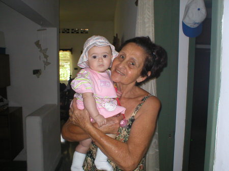 Mia & Grandma