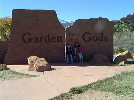 Kids at the Garden of the Gods - Colorado